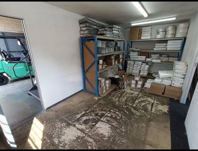 INDUSTRIAL PROPERTY TO RENT IN KYA SANDS